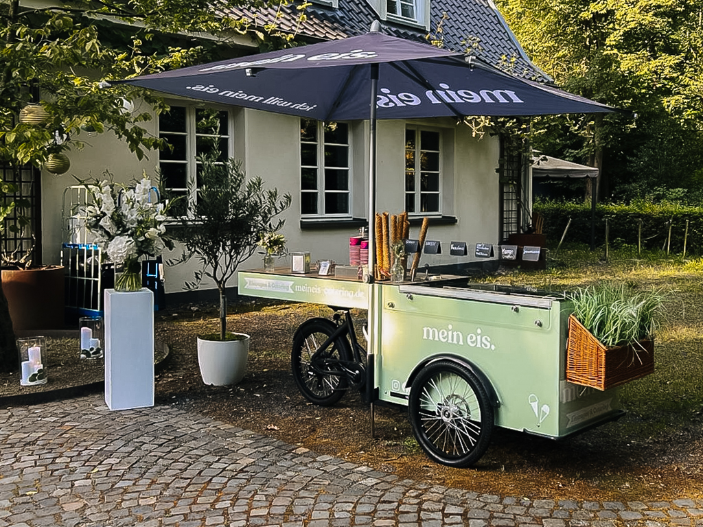 Eisfahrrad buchen mein eis Foodtruck Eisbike mobil koeln bonn duesseldorf